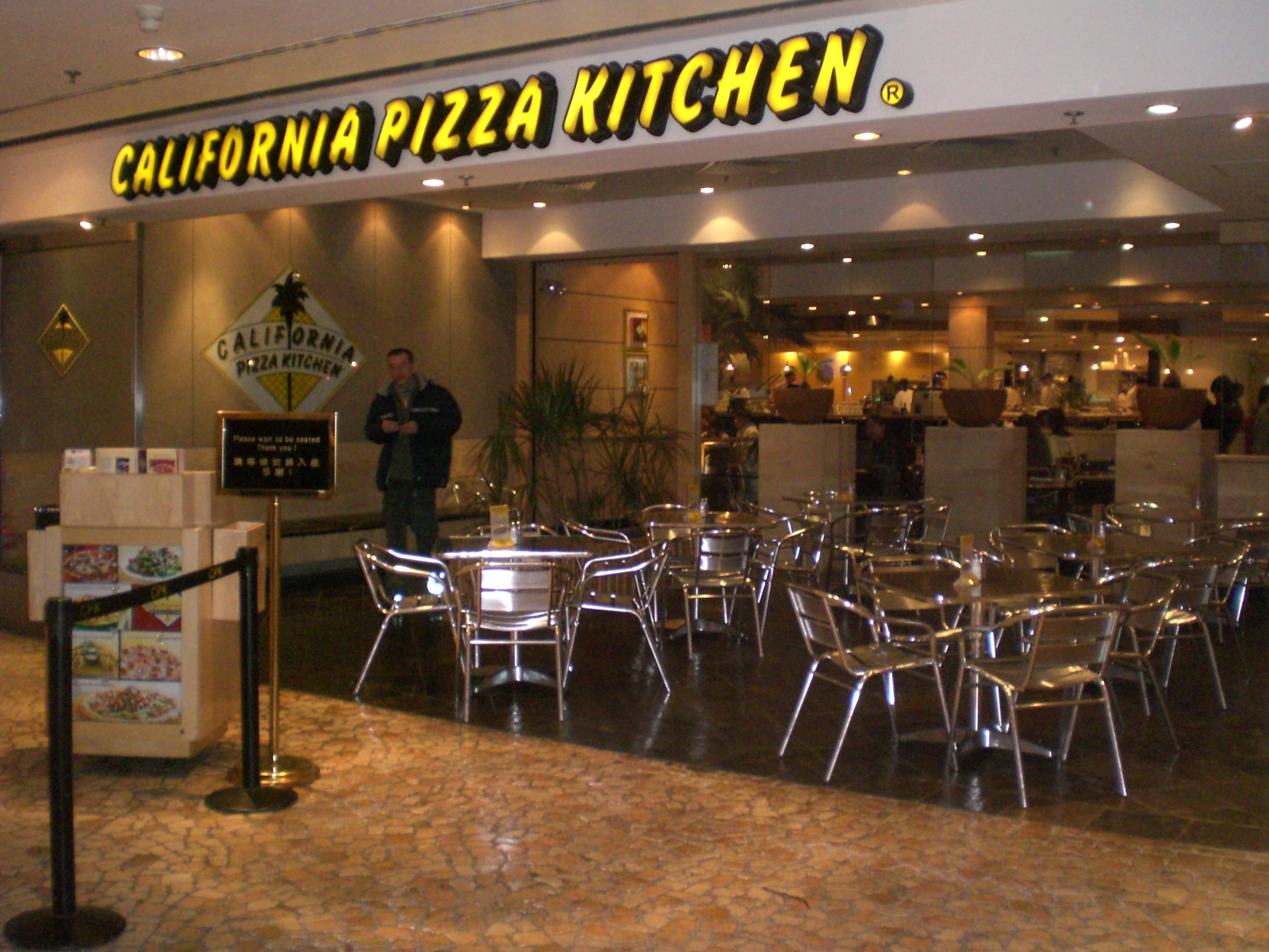 California Pizza Kitchen Overtime Pay Lawsuit 