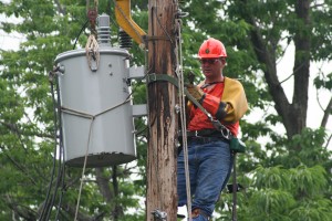 Cable Installer Entitled to Overtime Pay